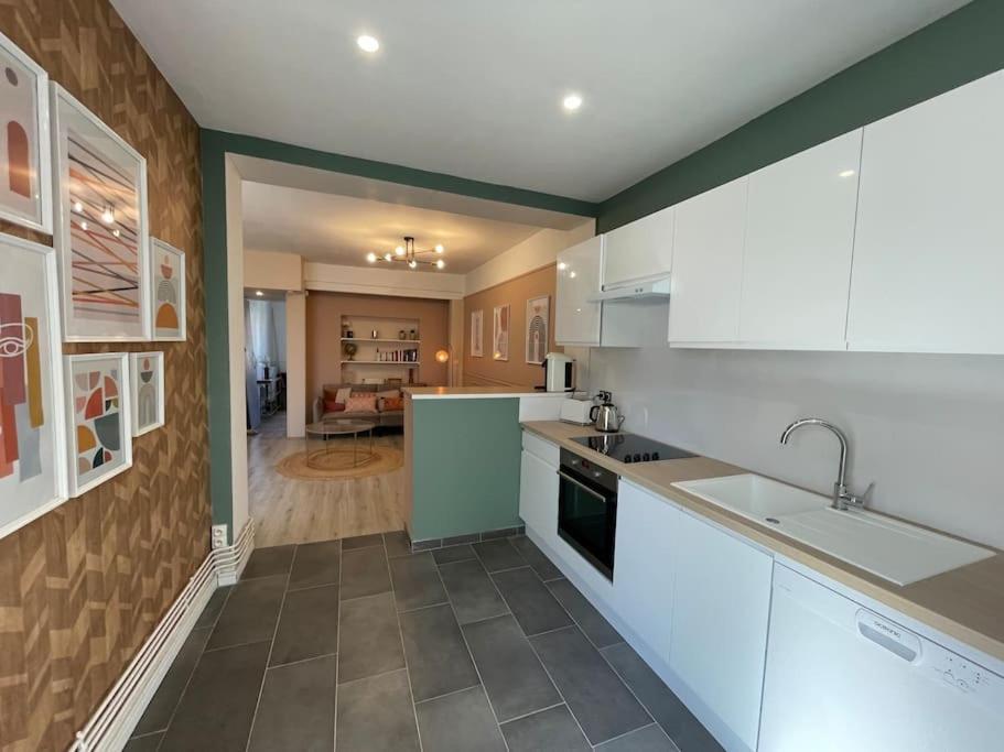 ריימס Appartement Spacieux A Deux Pas Du Centre מראה חיצוני תמונה